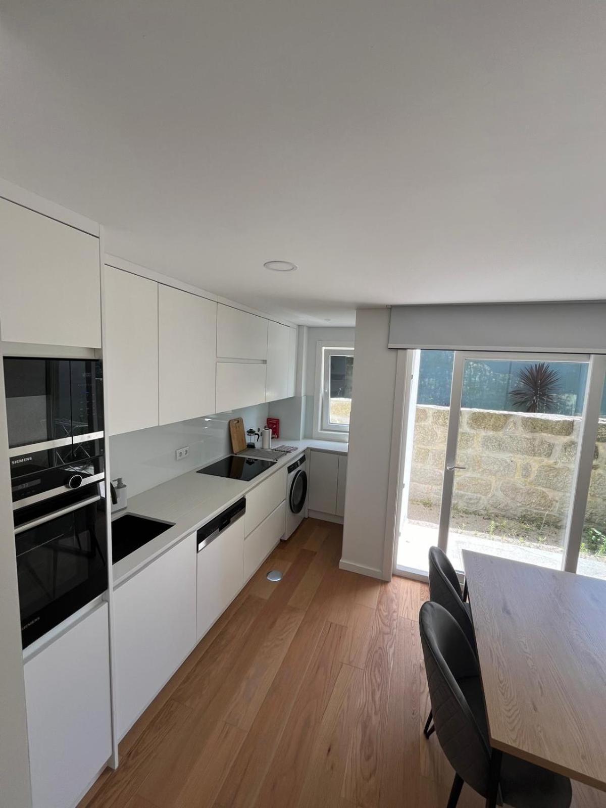 Appartement Cozy Retreat - Modern T1 à OOporto Extérieur photo
