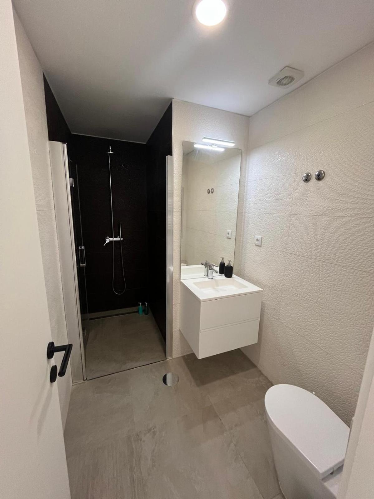 Appartement Cozy Retreat - Modern T1 à OOporto Extérieur photo