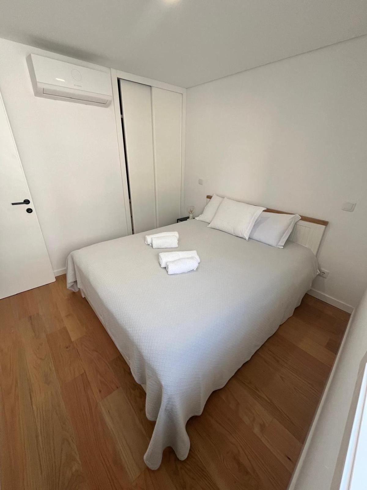 Appartement Cozy Retreat - Modern T1 à OOporto Extérieur photo